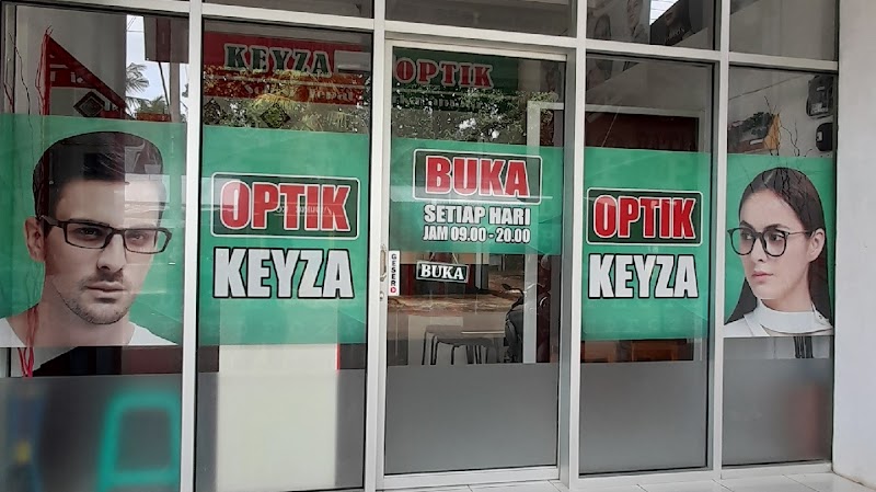 Cilacap: Kacamata Custom yang Membuat Mata Lebih Nyaman dan Cantik